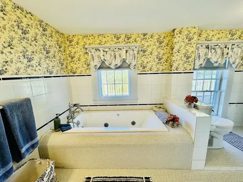 14 Curtis Road Gilford NH 03249