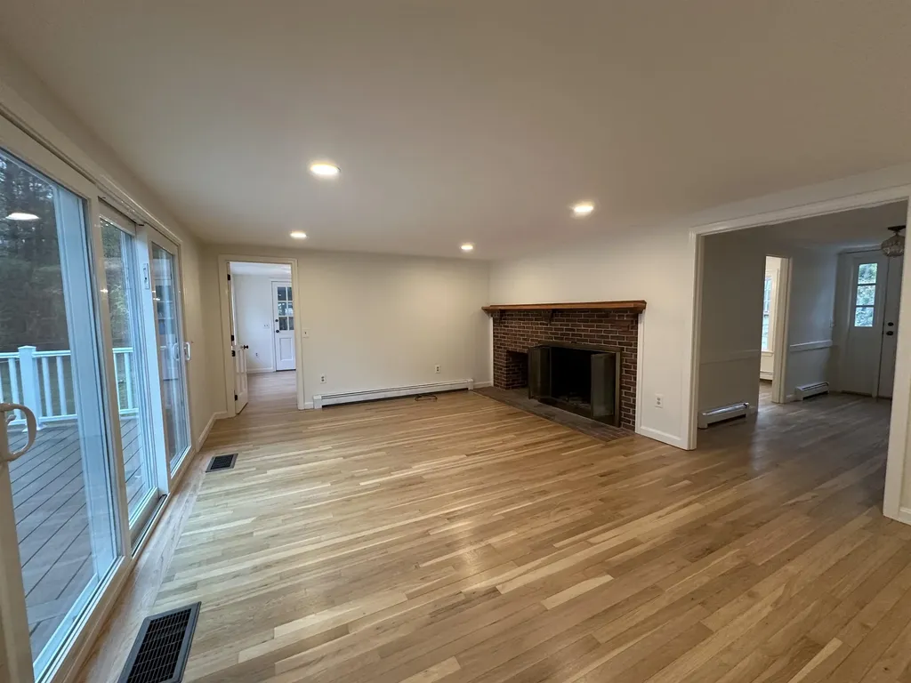 42 Blueberry Lane Peterborough NH 03458