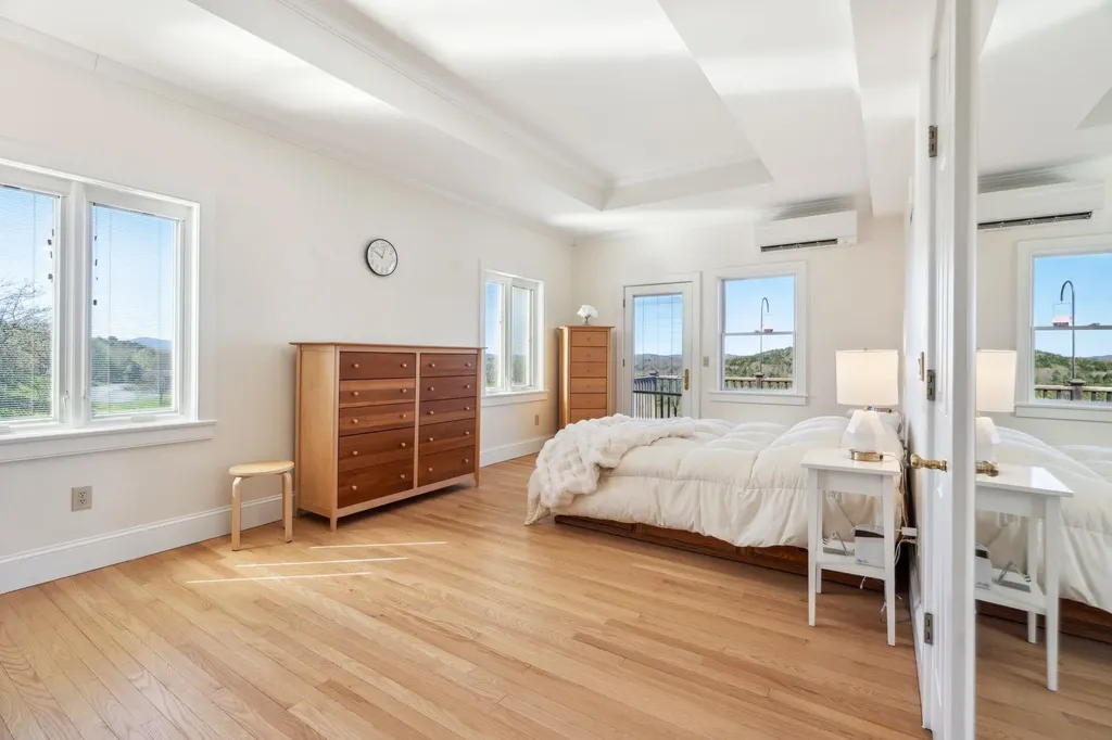 31 Eagle Ridge Drive Lebanon NH 03766