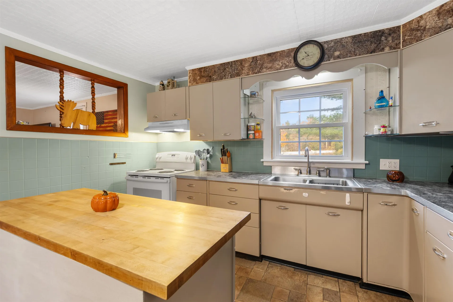 758 Us Route 3 Columbia NH 03590