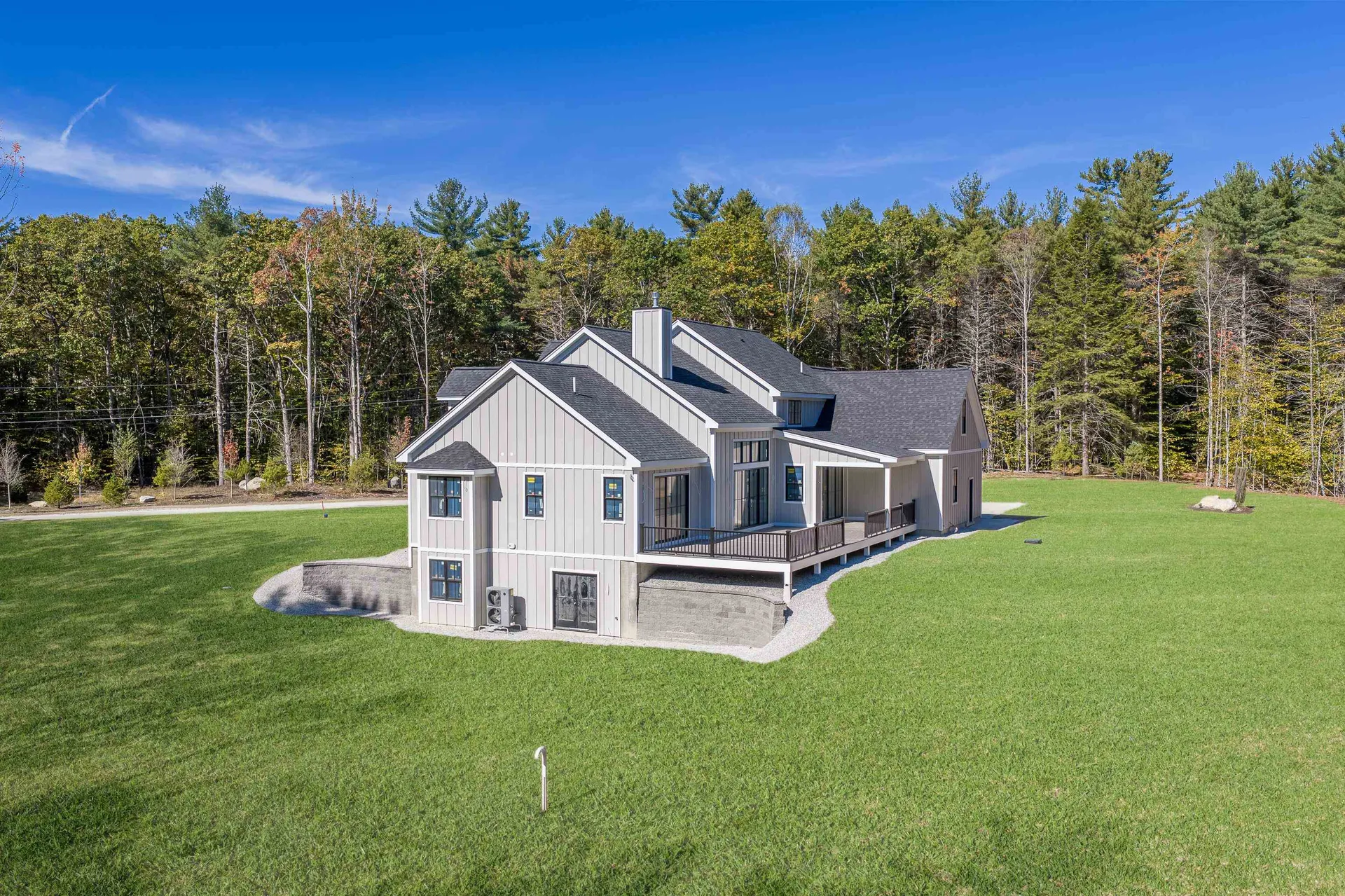39 Lake Country Road Meredith NH 03253