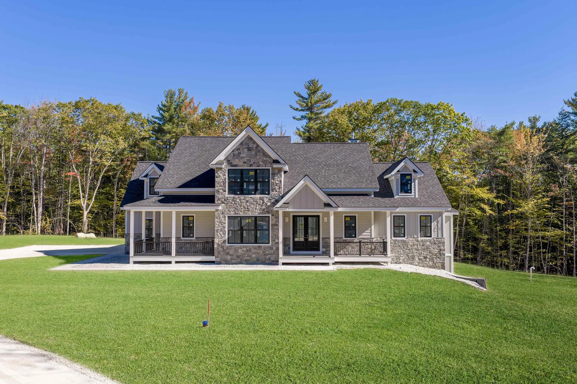 39 Lake Country Road Meredith NH 03253