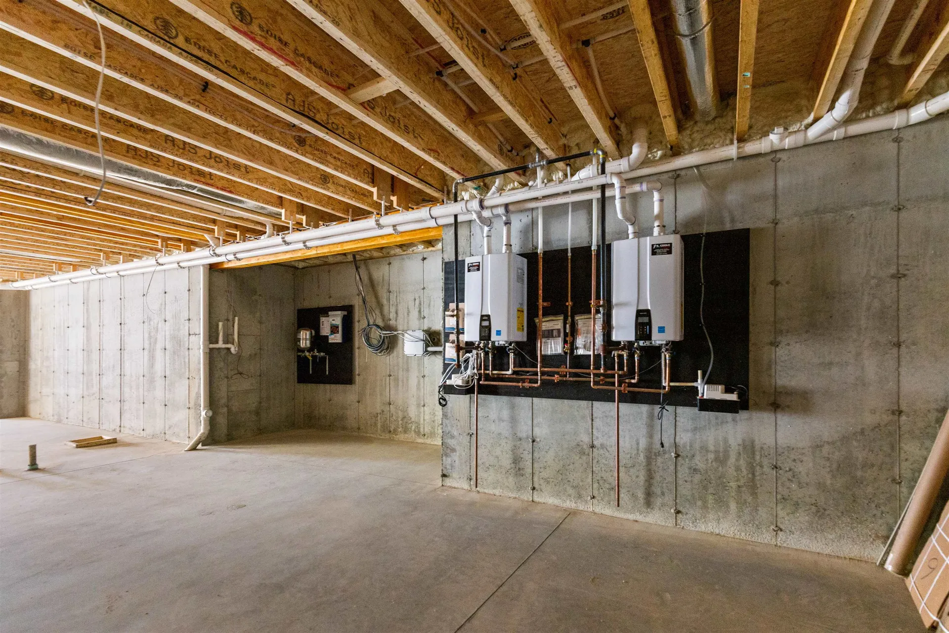 39 Lake Country Road Meredith NH 03253