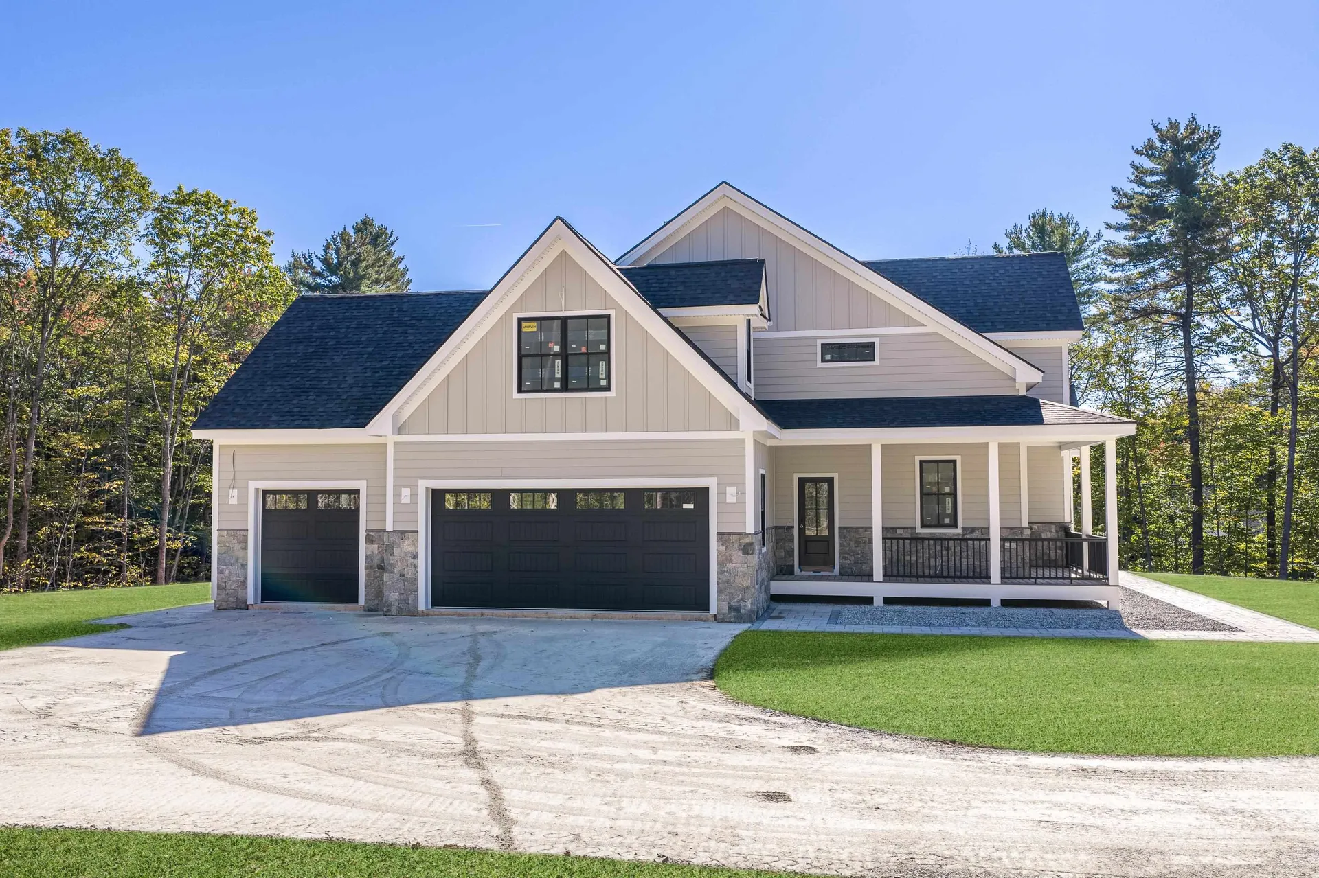 39 Lake Country Road Meredith NH 03253