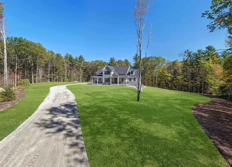 39 Lake Country Road Meredith NH 03253