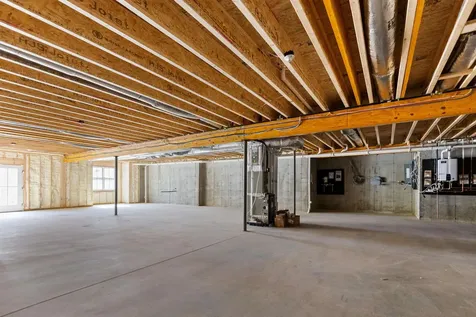 39 Lake Country Road Meredith NH 03253