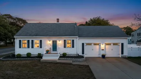 469 Cilley Road Manchester NH 03103