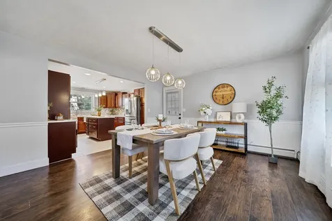 469 Cilley Road Manchester NH 03103