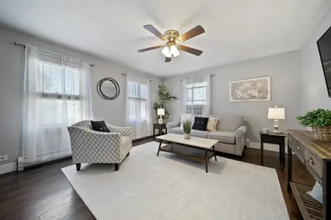 469 Cilley Road Manchester NH 03103