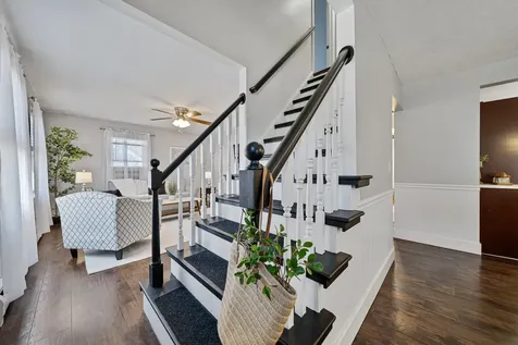 469 Cilley Road Manchester NH 03103