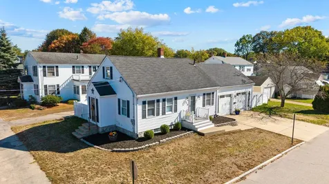 469 Cilley Road Manchester NH 03103