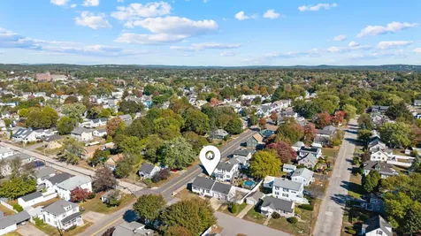 469 Cilley Road Manchester NH 03103