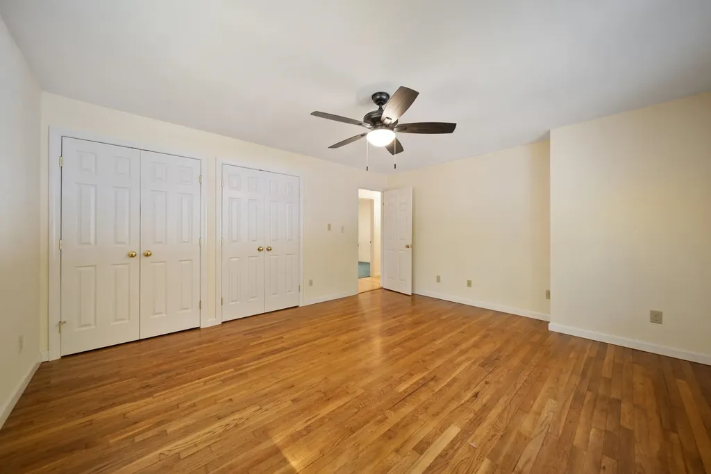 328 E Dunbarton Road Goffstown NH 03045