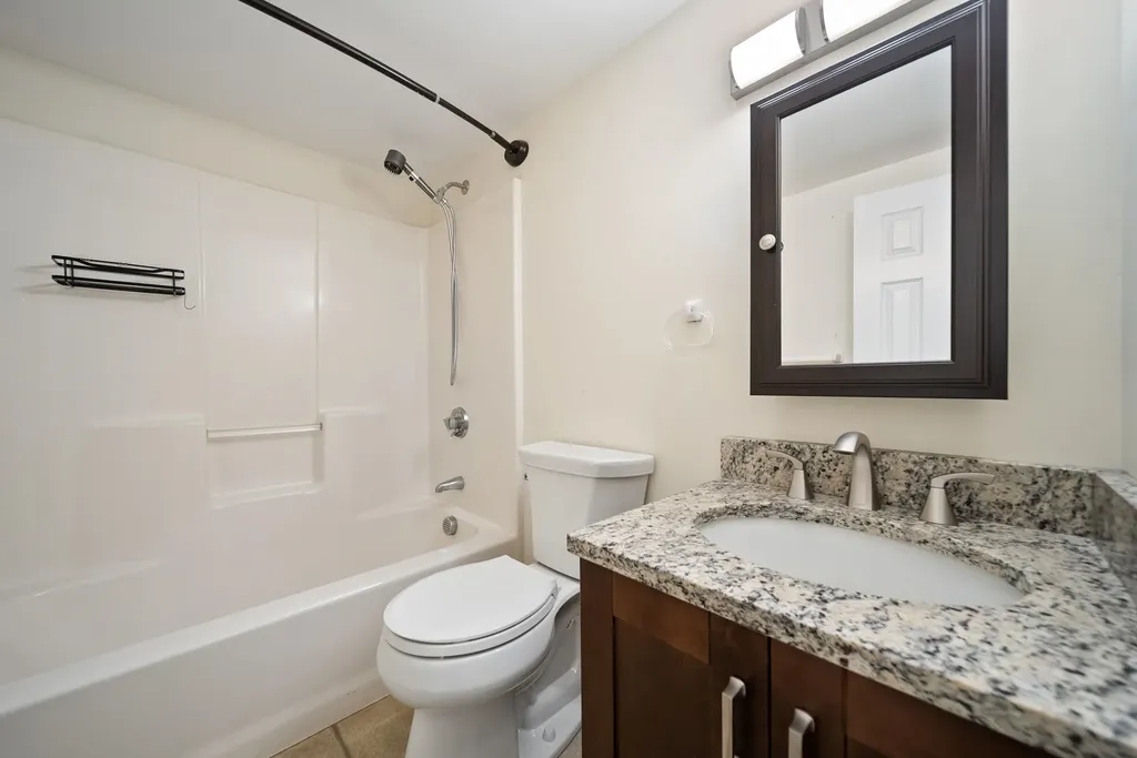 328 E Dunbarton Road Goffstown NH 03045