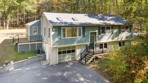 328 E Dunbarton Road Goffstown NH 03045