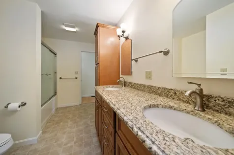 328 E Dunbarton Road Goffstown NH 03045