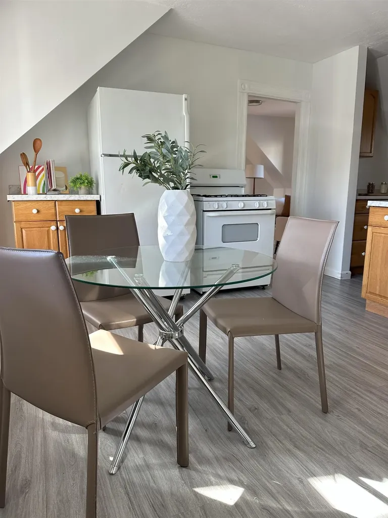 381 Thornton Street Manchester NH 03102