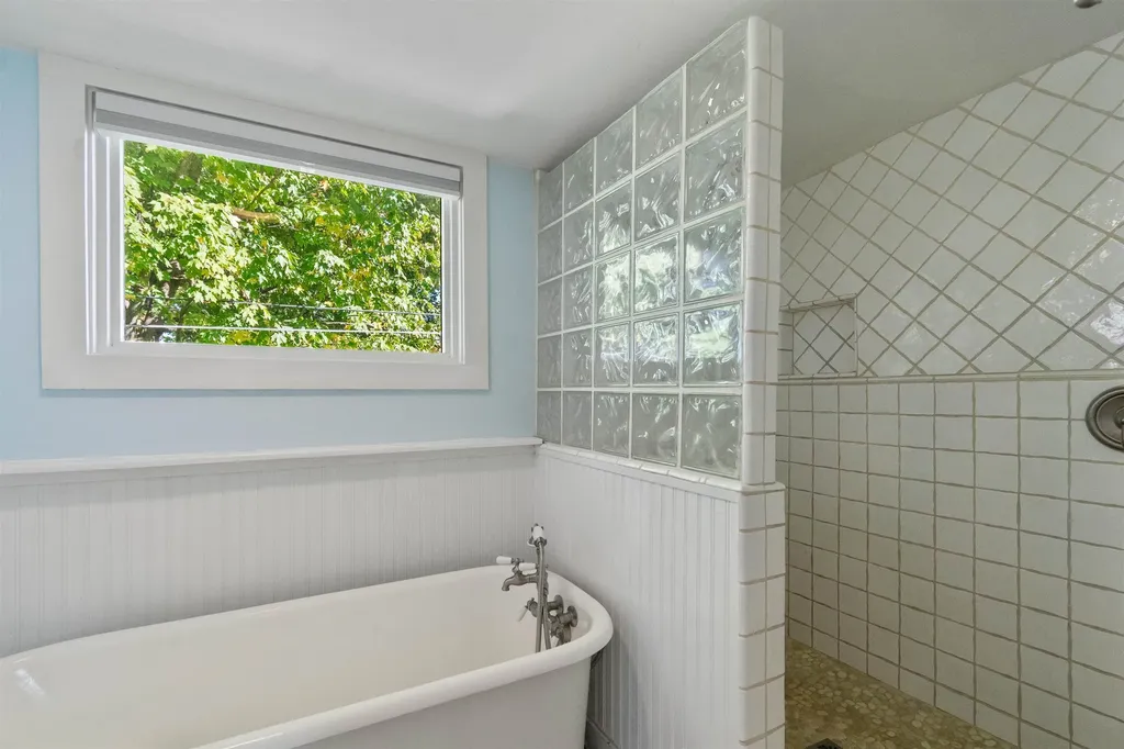 59 Wells Street Burlington VT 05401