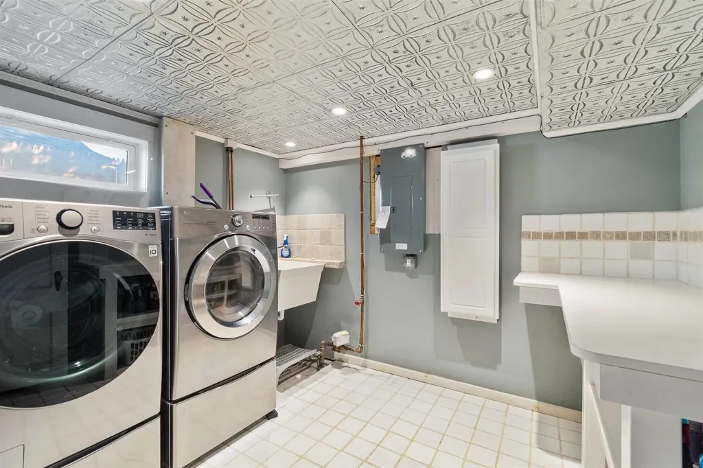 59 Wells Street Burlington VT 05401