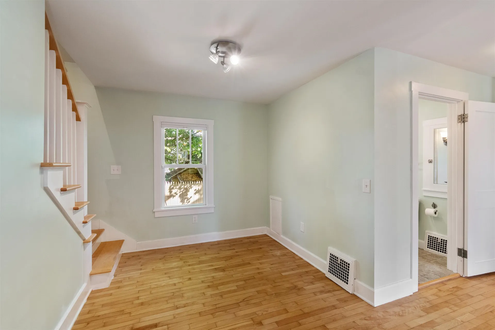 59 Wells Street Burlington VT 05401