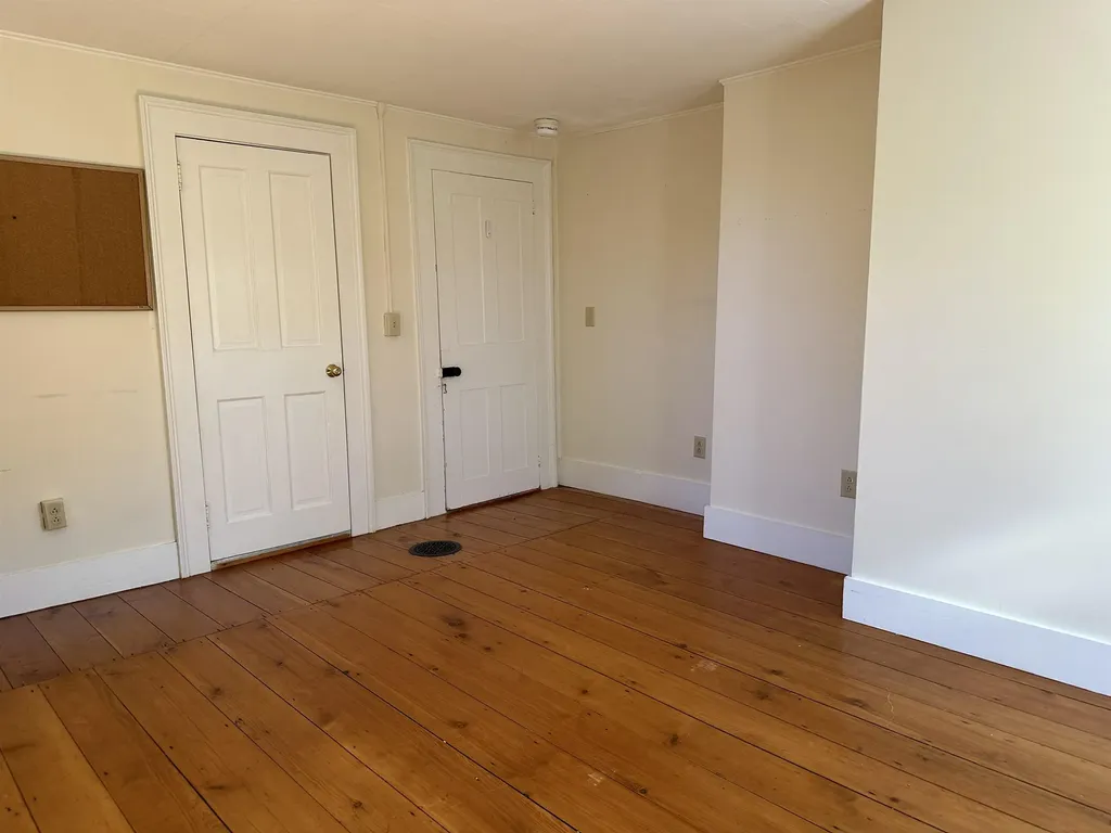 3958 Vt Route 30 Cornwall VT 05753