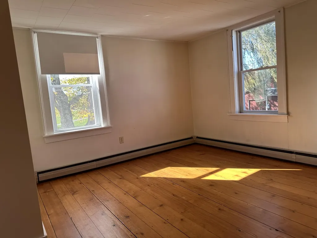 3958 Vt Route 30 Cornwall VT 05753