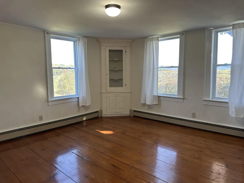 3958 Vt Route 30 Cornwall VT 05753