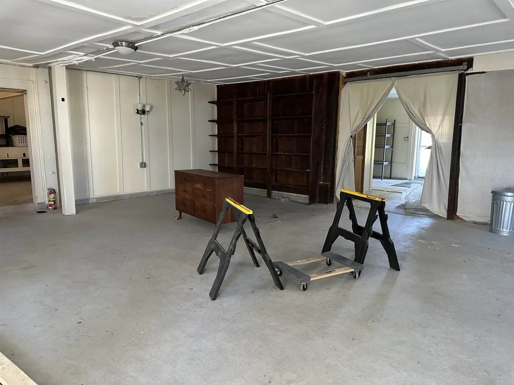 3958 Vt Route 30 Cornwall VT 05753