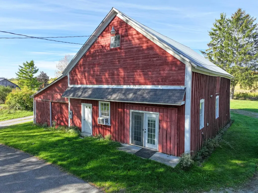 3958 Vt Route 30 Cornwall VT 05753