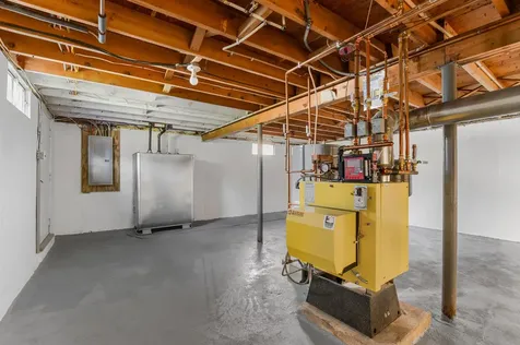 105 Portland Street Lancaster NH 03584