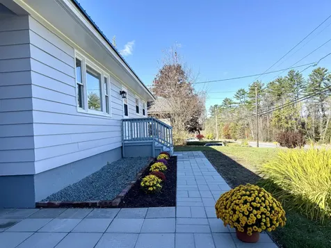 105 Portland Street Lancaster NH 03584