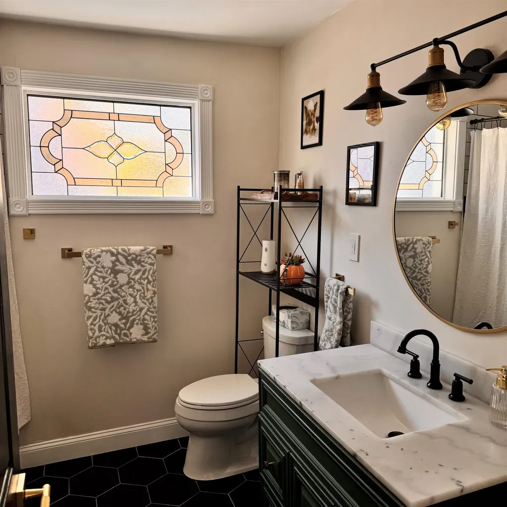 870 Hall Street Manchester NH 03104