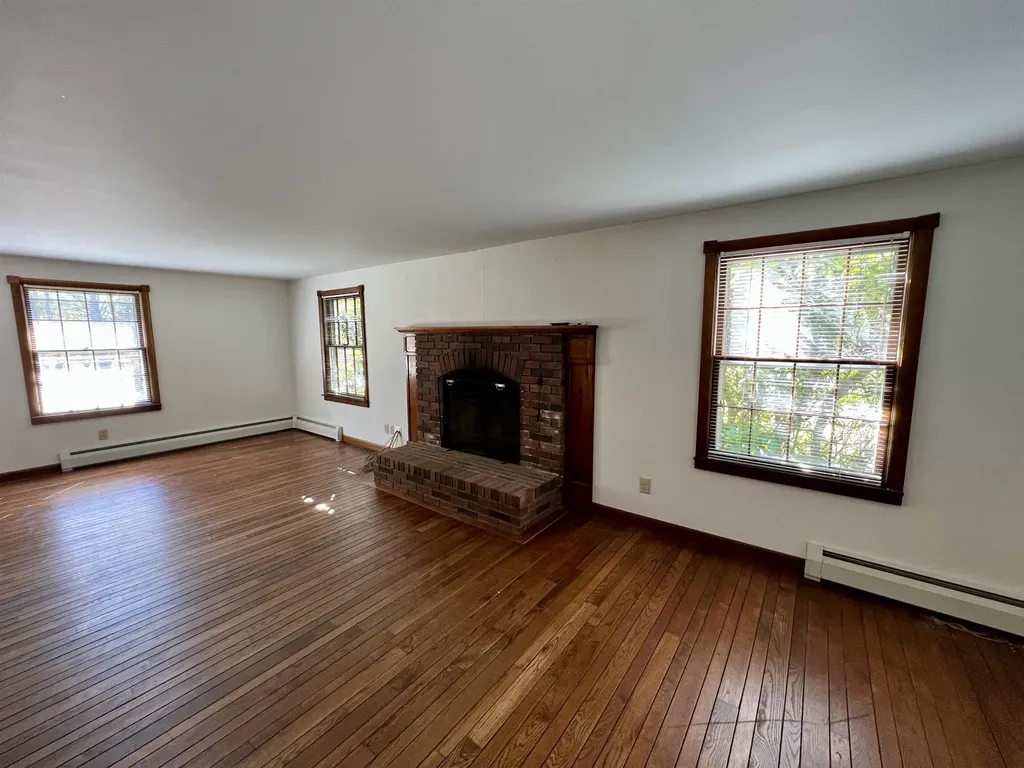 4448 Route 100 Wardsboro VT 05355