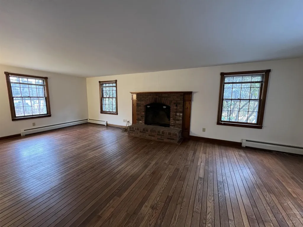 4448 Route 100 Wardsboro VT 05355