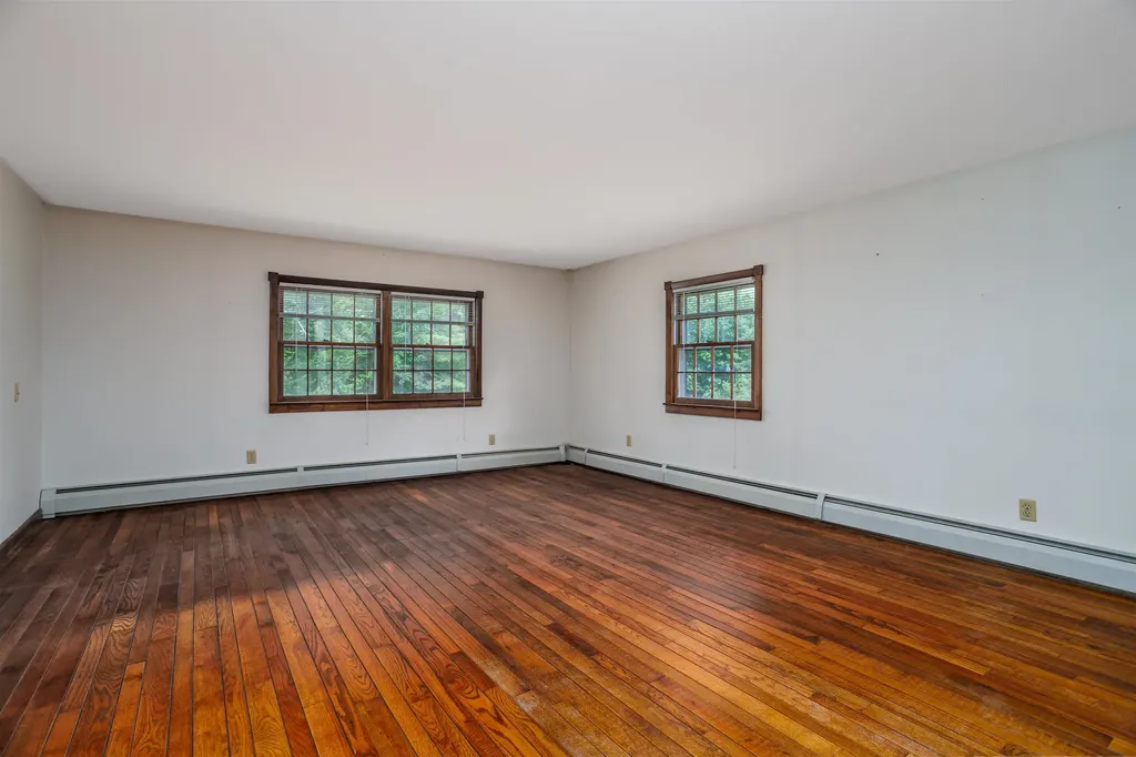 4448 Route 100 Wardsboro VT 05355