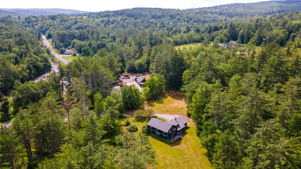 4448 Route 100 Wardsboro VT 05355