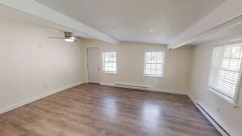 48 Pond Street Salem NH 03079