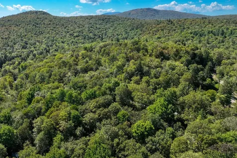 1-61 Hawk Spur Road Plymouth VT 05056