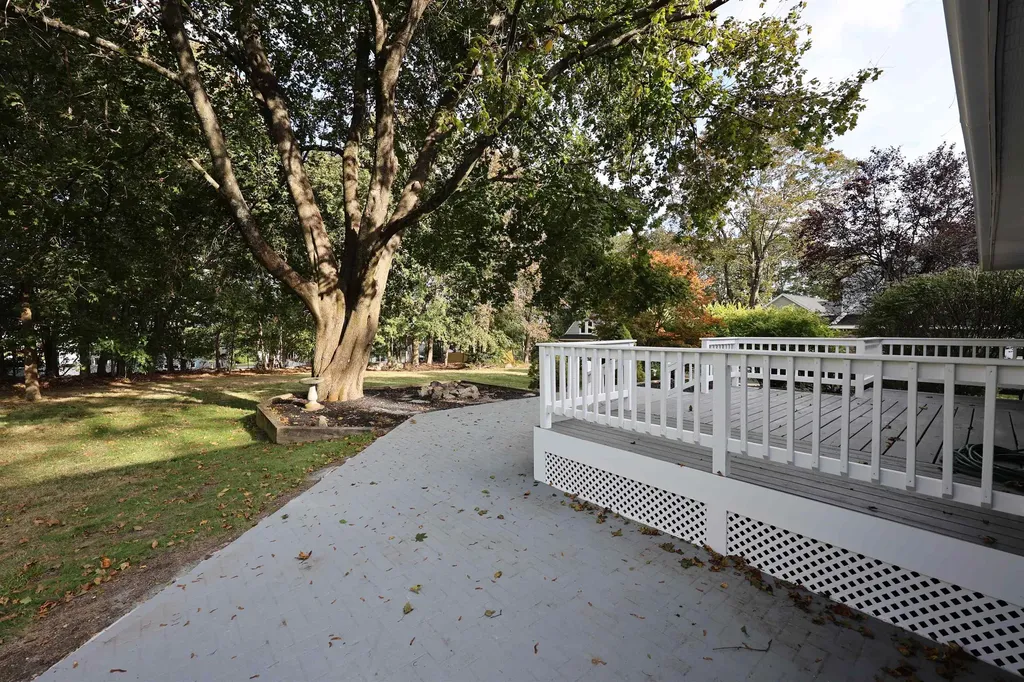 7 Highland Street Milford MA 01757