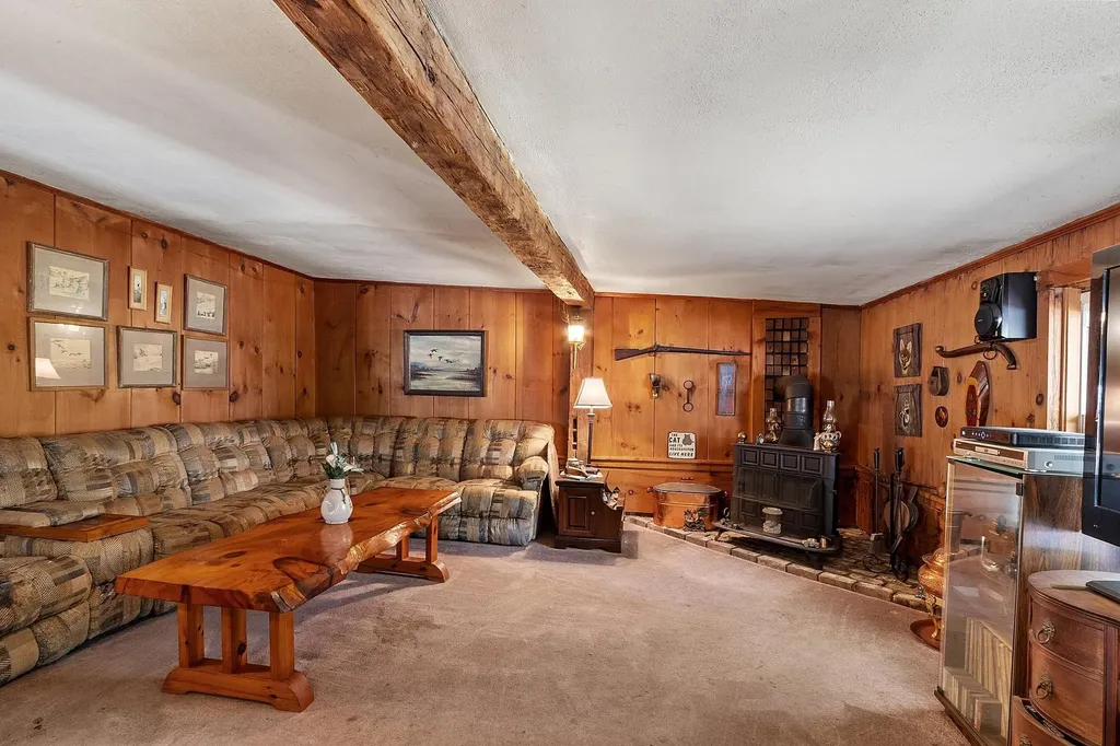 628 Fullam Hill Road Fitzwilliam NH 03447