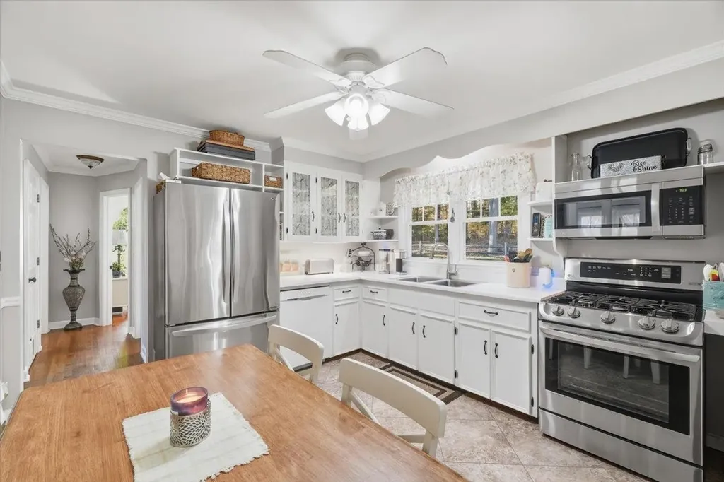 118 Abnaki Avenue Essex Junction VT 05452