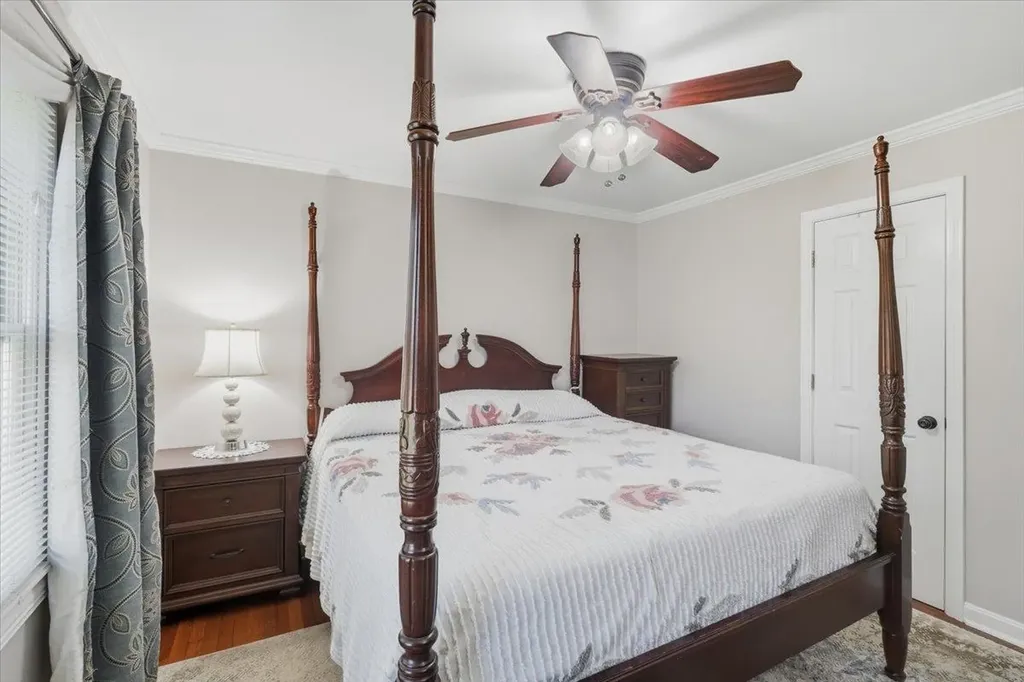 118 Abnaki Avenue Essex Junction VT 05452