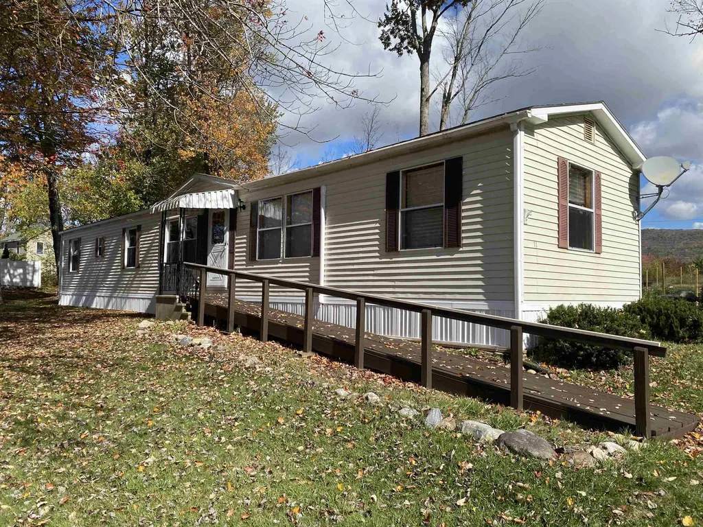 11 Prestons Park Rutland City VT 05701