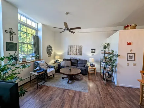 26 Myrtle Street Claremont NH 03743