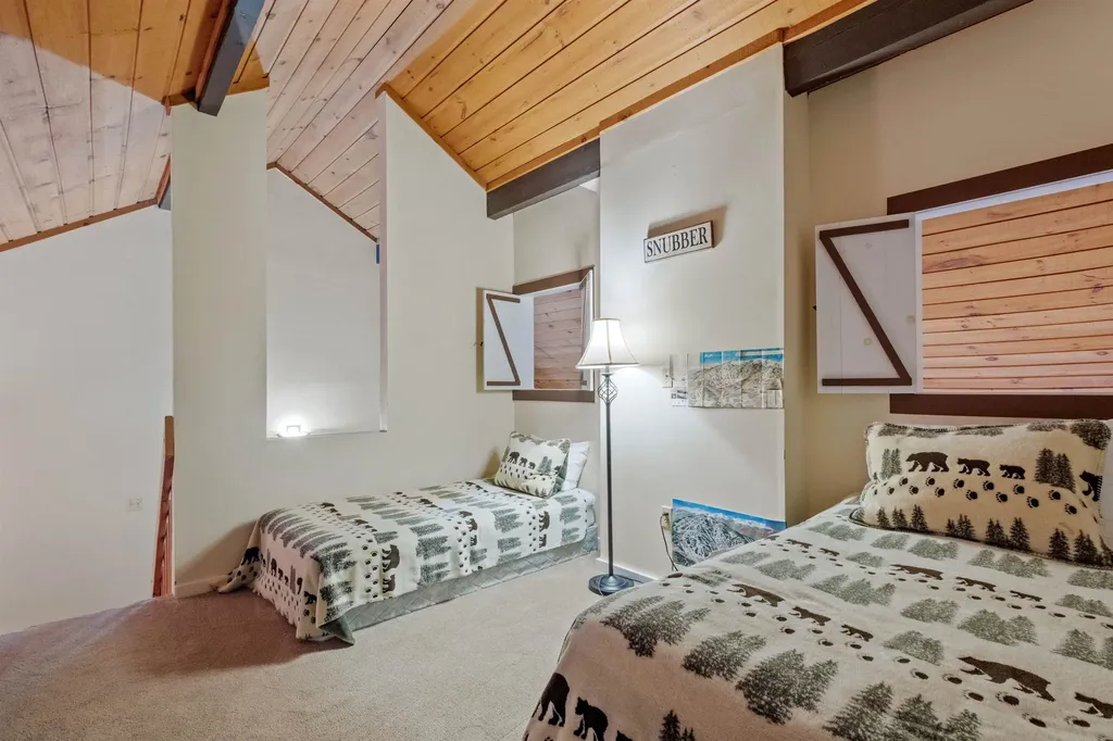 24 Hardwood Ridge Road Lincoln NH 03251
