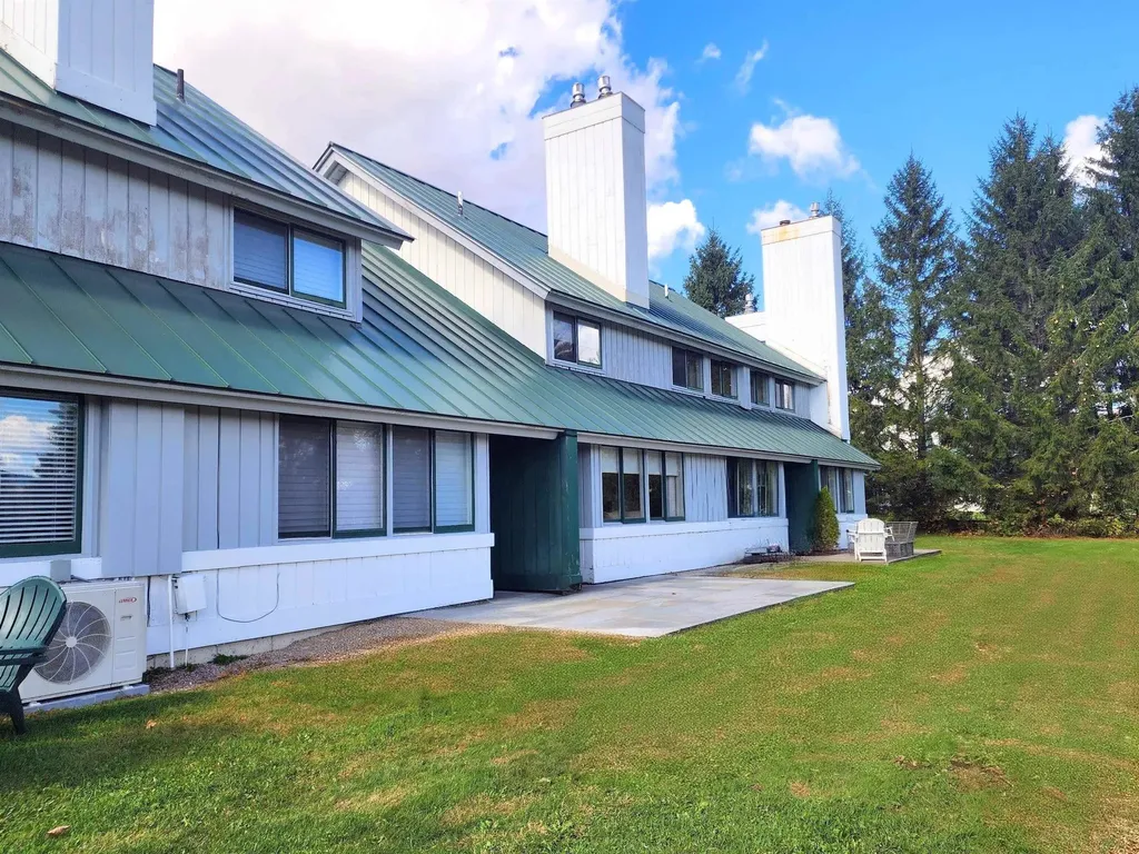 210 Village Green Drive Stowe VT 05672