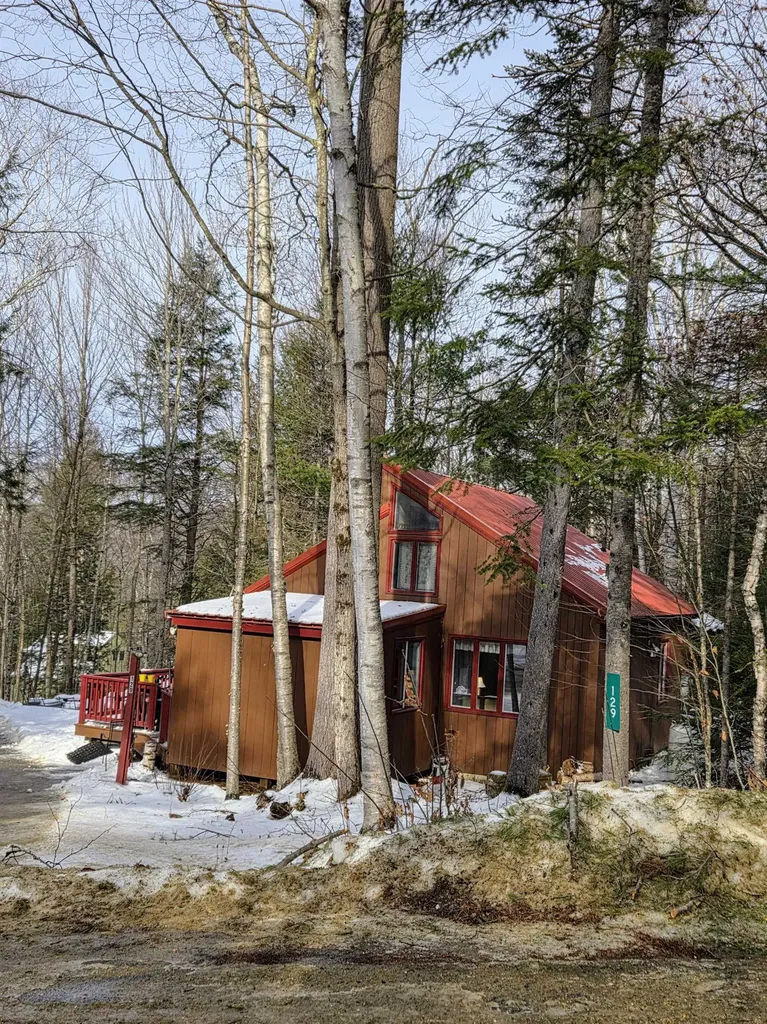 129 Hodgman Hill Road Campton NH 03223