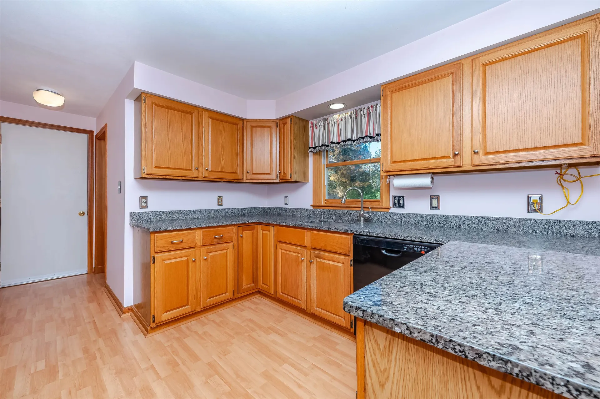 115 Winnicutt Road Stratham NH 03885