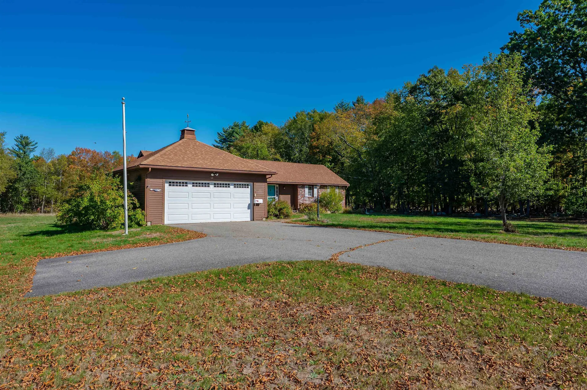 115 Winnicutt Road Stratham NH 03885