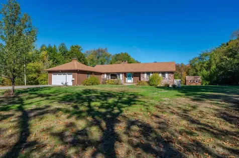 115 Winnicutt Road Stratham NH 03885